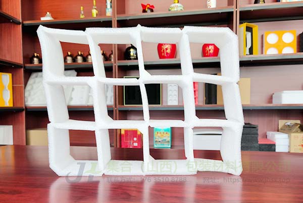 太原珍珠棉廠集合包裝支持設(shè)計(jì)定制各種可拉伸珍珠棉支架隔板