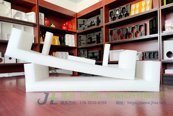 山西珍珠棉廠家集合包裝提供設(shè)計(jì)制作珍珠棉支架速度快服務(wù)好