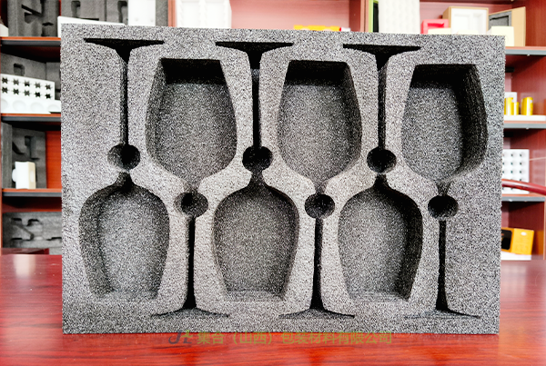 山西集合生產各種高腳酒杯珍珠棉包裝材料，開啟您的包裝之旅