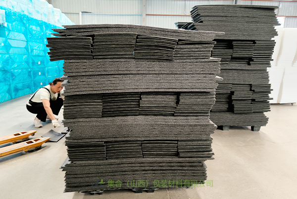 供應(yīng)五寨EPE珍珠棉-太原珍珠棉廠專業(yè)生產(chǎn)珍珠棉飲料包裝、EPE珍珠棉定制產(chǎn)品、EPE珍珠棉托盤可靠品質(zhì)佳