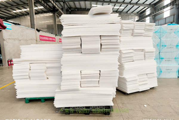 云岡珍珠棉板材-山西珍珠棉廠專業(yè)生產(chǎn)珍珠棉板材、高密度珍珠棉板材、白色珍珠棉板材高性價比