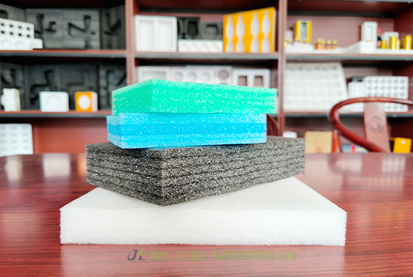 聞喜珍珠棉板材-山西珍珠棉廠專業(yè)生產(chǎn)珍珠棉板、黑色珍珠棉板材、白色珍珠棉板材直銷優(yōu)質(zhì)品