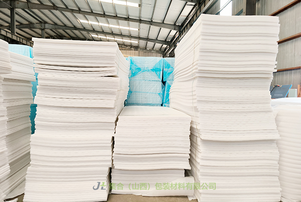 呼市珍珠棉板材定做廠家-集合包裝專業(yè)生產(chǎn)珍珠棉板、高密度珍珠棉板材、白色珍珠棉板材工廠直發(fā)
