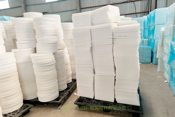 珍珠棉板材定做廠-山西珍珠棉廠專業(yè)生產(chǎn)珍珠棉板材、高密度珍珠棉板材、白色珍珠棉板材品質(zhì)有保障