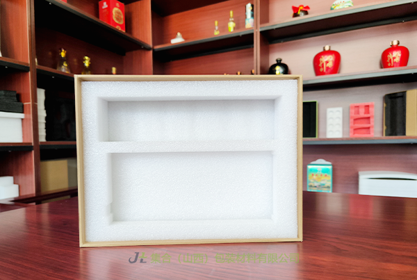 潞城區(qū)珍珠棉盒-太原珍珠棉廠家專業(yè)生產(chǎn)EPE禮盒內襯、EPE珍珠棉盒、EPE珍珠棉禮盒內襯實惠好物選