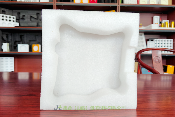 五臺珍珠棉盒-珍珠棉源頭生產(chǎn)廠家專業(yè)生產(chǎn)EPE盒、EPE禮盒內(nèi)襯、EPE珍珠棉禮盒內(nèi)襯廠家直供