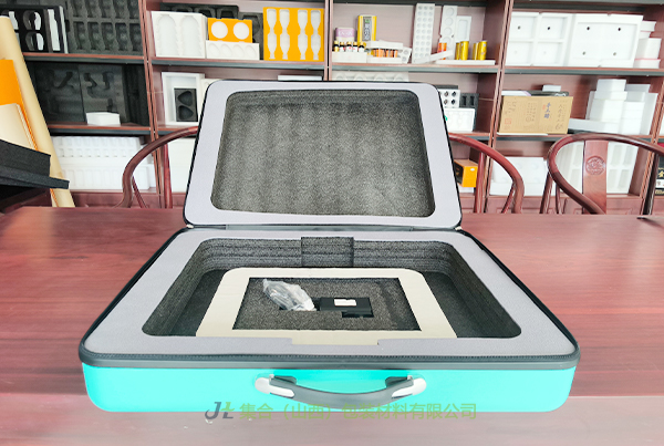 河津珍珠棉盒-太原珍珠棉廠專業(yè)生產(chǎn)EPE盒、EPE禮盒內(nèi)襯、EPE珍珠棉盒實惠好物選