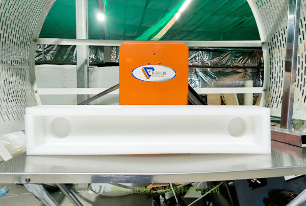 翼城珍珠棉盒-山西珍珠棉廠專業(yè)生產(chǎn)EPE盒、EPE禮盒內襯、EPE珍珠棉禮盒內襯實惠好選擇