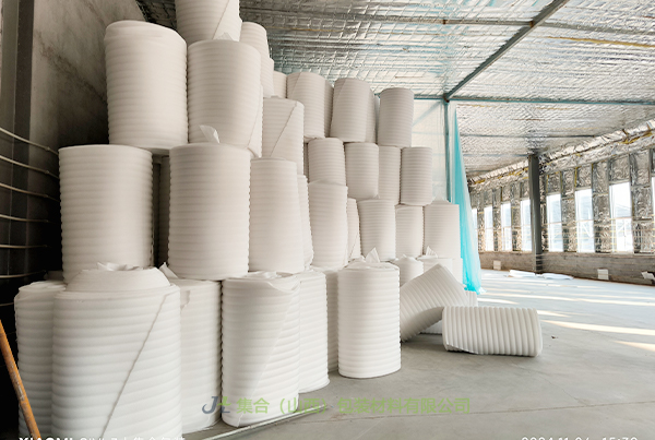 夏縣珍珠棉卷材-太原珍珠棉廠家專業(yè)生產(chǎn)珍珠棉卷棉、EPE卷棉、珍珠棉保溫卷棉廠家直銷