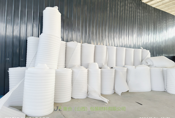 安澤珍珠棉卷材-太原珍珠棉廠家專業(yè)生產(chǎn)珍珠棉卷棉、EPE珍珠棉卷棉、珍珠棉大棚保溫卷棉工廠直出貨