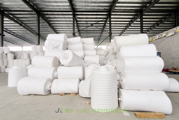 呂梁珍珠棉卷材-太原珍珠棉廠專業(yè)生產(chǎn)珍珠棉卷棉、EPE珍珠棉卷棉、珍珠棉大棚保溫卷棉真材實料