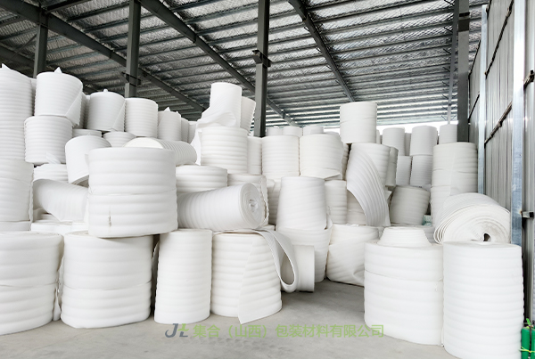 靈石珍珠棉卷材-集合包裝專業(yè)生產(chǎn)EPE卷棉、EPE珍珠棉卷棉、珍珠棉大棚保溫卷棉品質(zhì)有保證