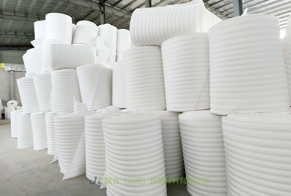 忻府區(qū)珍珠棉卷材-太原珍珠棉廠家專業(yè)生產(chǎn)珍珠棉卷棉、EPE卷棉、EPE珍珠棉卷棉工廠直出貨