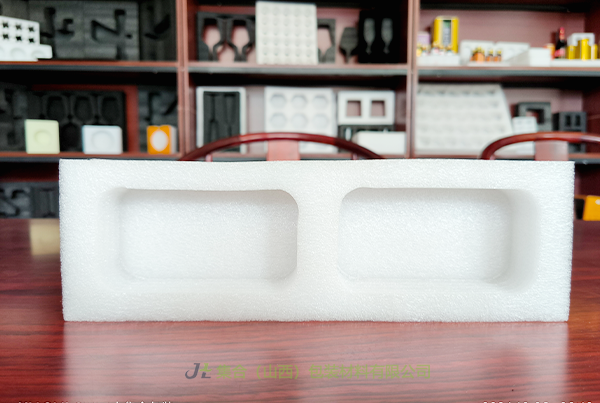 渾源珍珠棉水果托-珍珠棉廠家專業(yè)生產(chǎn)珍珠棉水果托、珍珠棉酒托、EPE托盤直銷優(yōu)質(zhì)品