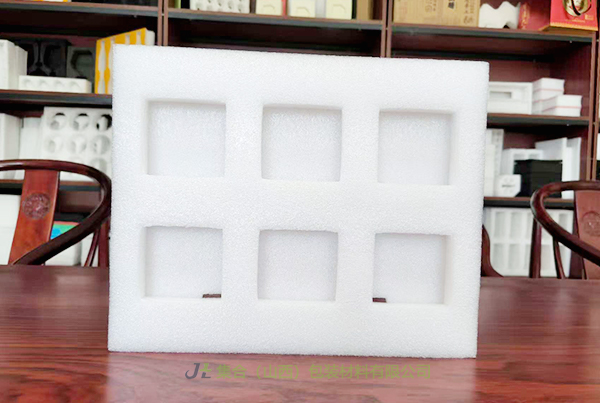 高密度珍珠棉板材, 飲料珍珠棉托盤, 珍珠棉飲料包裝, EPE珍珠棉雞蛋托, IXPE復(fù)合EPE珍珠棉內(nèi)襯, EPE珍珠棉卷棉, 供應(yīng)沁水EPE珍珠棉