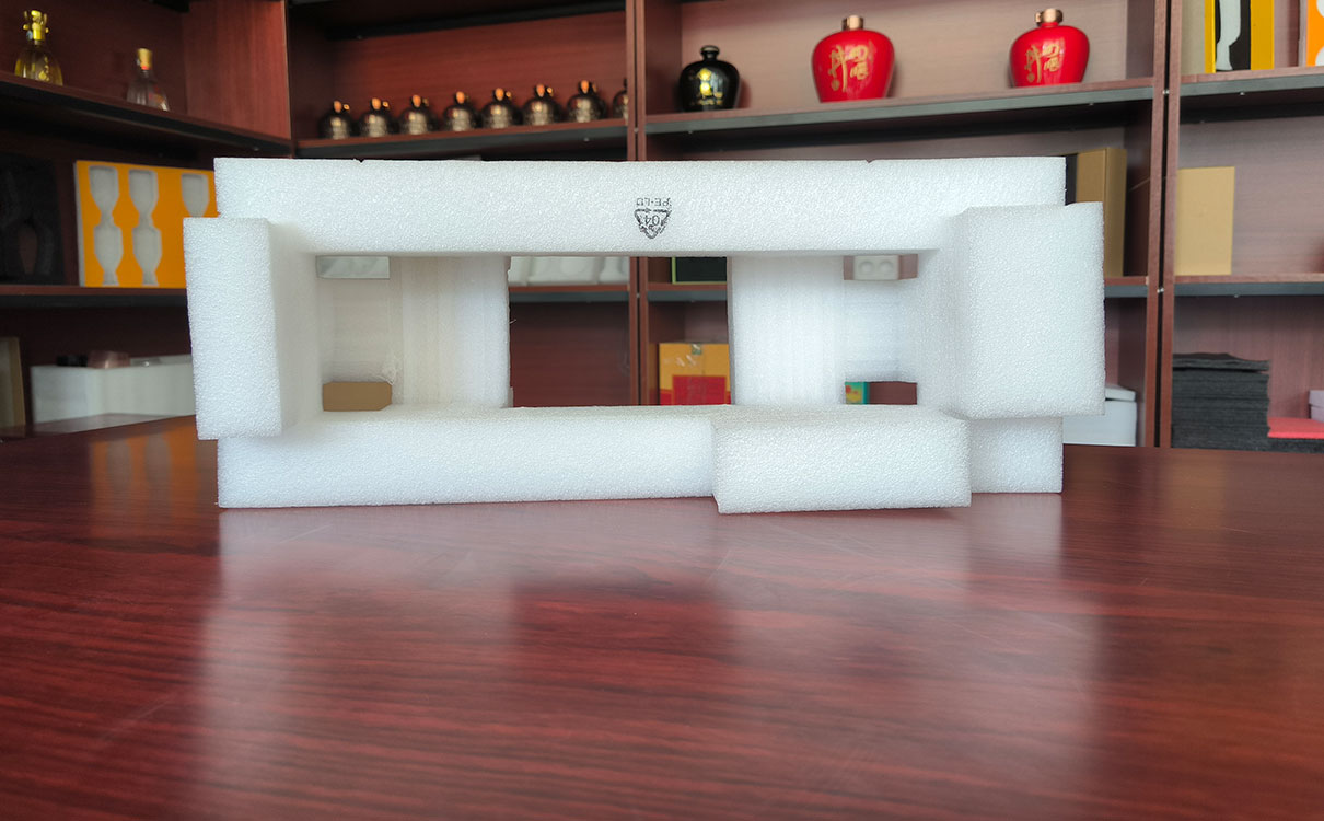 EPE珍珠棉內襯, EPE珍珠棉卷棉, EPE珍珠棉支架, 白色EPE, 珍珠棉大棚保溫卷棉, 珍珠棉卷棉, 陜西EPE珍珠棉