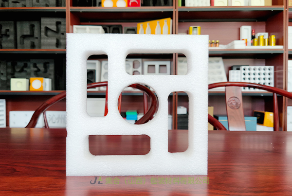 晉城珍珠棉支架-太原珍珠棉廠家專業(yè)生產(chǎn)珍珠棉支架、EPE珍珠棉支架、電腦珍珠棉支架品質(zhì)卓越